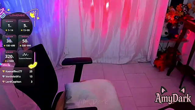 _AmyDark webcam