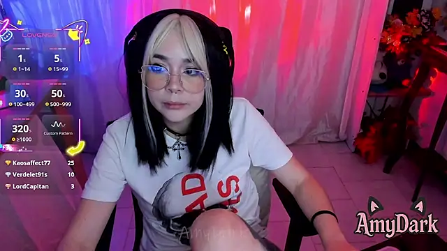 _AmyDark webcam