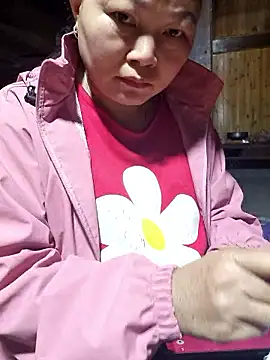 yoowwmr - Yoowwmr's free webcam