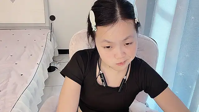 美女Lena-yyds在线直播