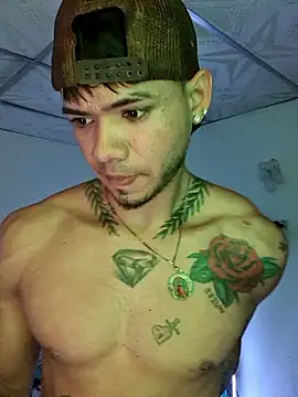 niick01_ (Ask my age) - Show sexy feet