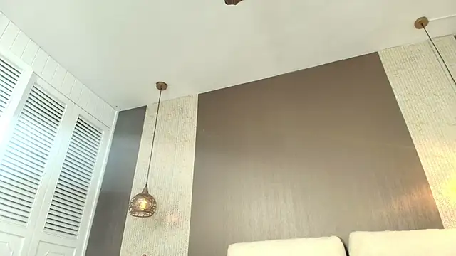 tiifany_baker (F young) - Get naked 💘