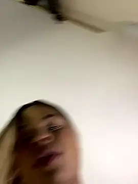 _diamondpamela (T young) - Cum pame and squirt 💦🥵