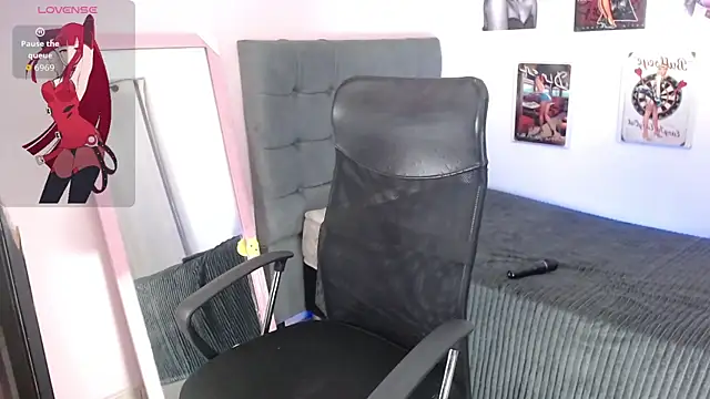 britany_teen18 webcam