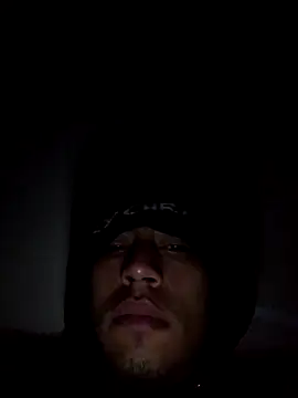 AlexAlejandro13 webcam