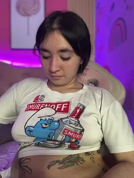 Webcam Model (Sophie_LS)  is live.Free join now!