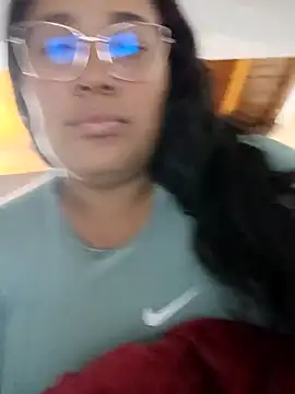 CataleyaRoselle webcam