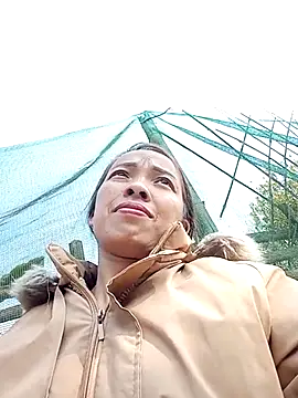 andrea-688 - Andrea-688's free webcam