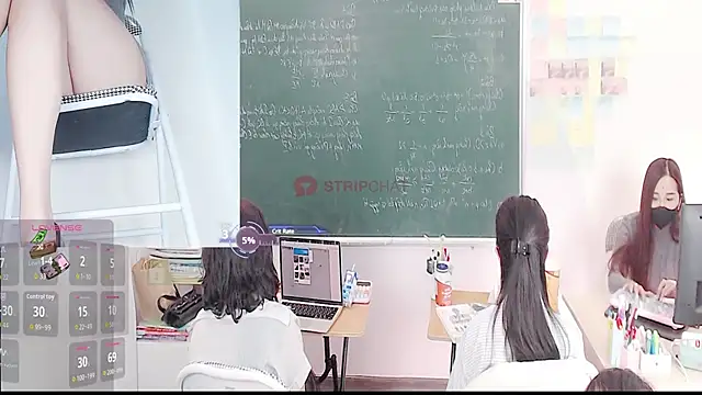 _Math_ Live Webcam on Stripchat