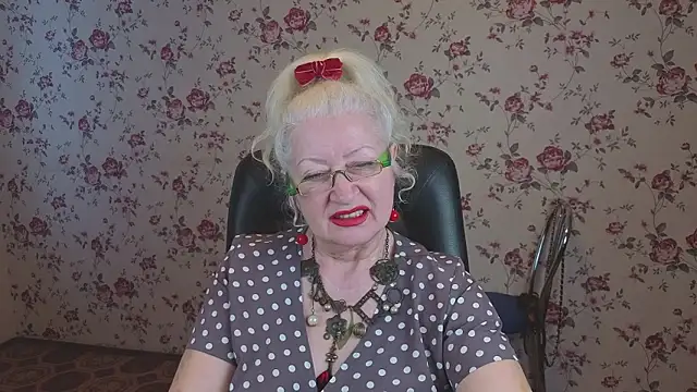 Maya_Mayflower webcam