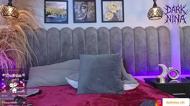 Dark_nina_ webcam
