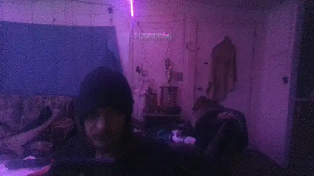 Poundtown1226 webcam