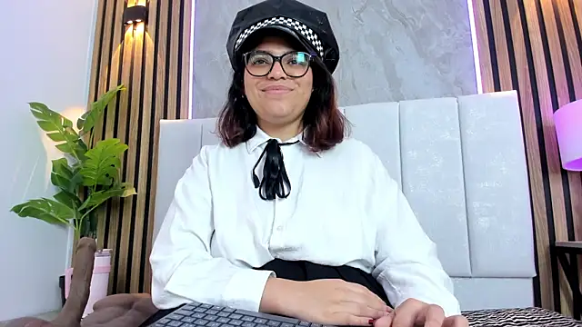 Carlotta_de_velour webcam