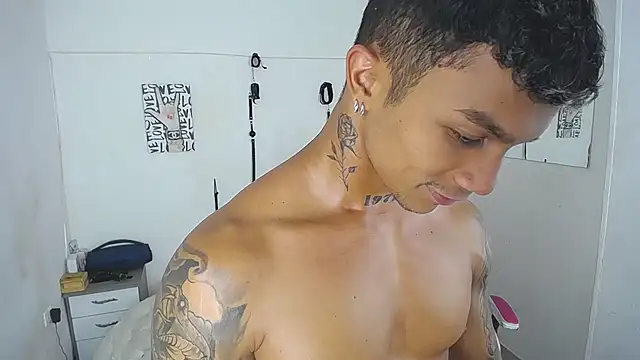 Leonard_Price webcam