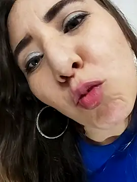 isabella_lovem webcam