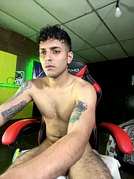 JustynAle2025 webcam