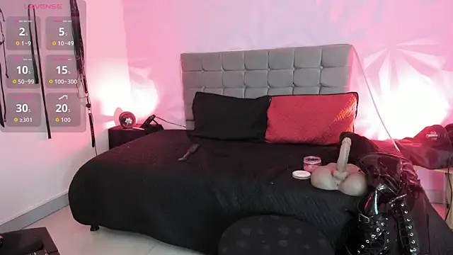 MadameLilith_cg Live Webcam on Stripchat