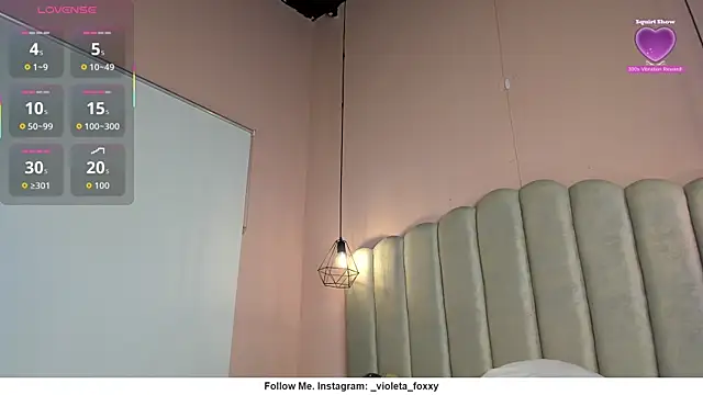 violetafoxxxy webcam