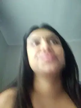 Indian_GlowingMiax webcam