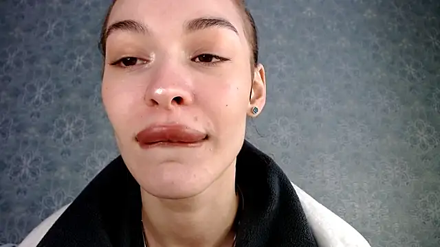 Daphne_Darkthorn webcam