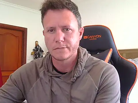 TroyDieselXXX webcam