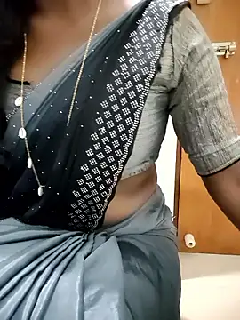 Webcam Model (Tamilmallu-duskygirl03)  is live.Free join now!