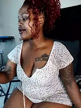 ThickPearlx23 webcam