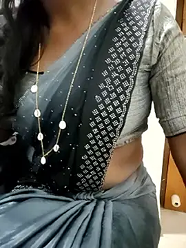 Tamilmallu-duskygirl03 webcam