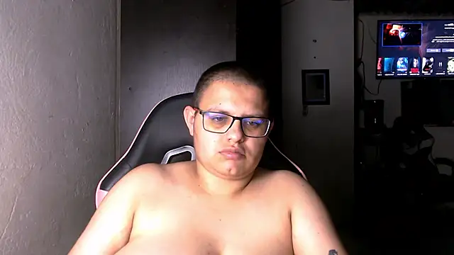 tatsumi_nao webcam stripchat model stream image