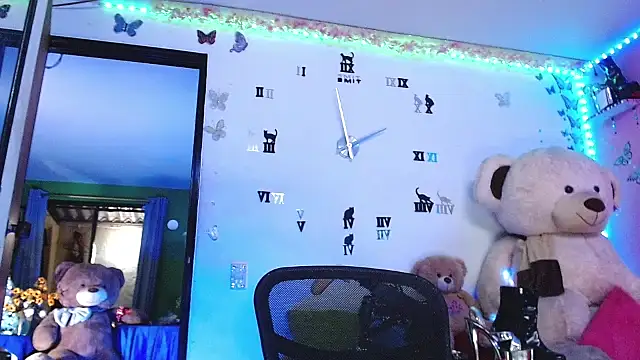 goddess_BigassCock webcam