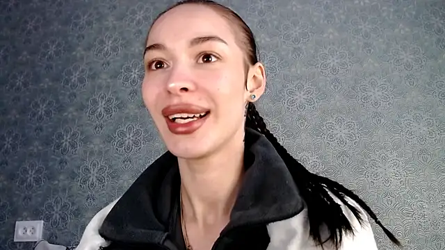 Daphne_Darkthorn webcam