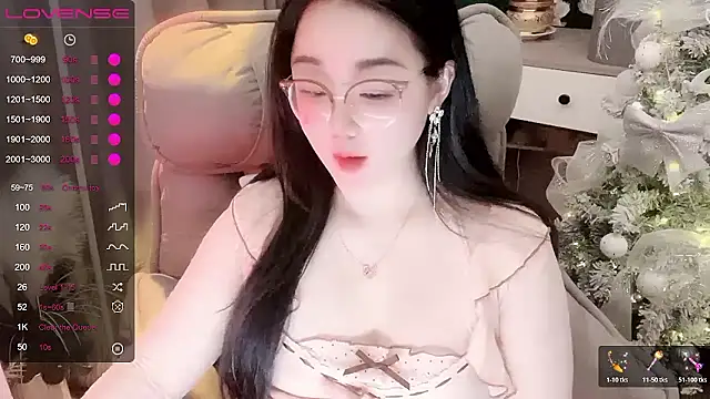 Monica-666888- webcam stripchat model stream image