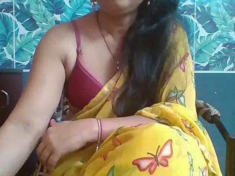 Marathi_q4een01 webcam