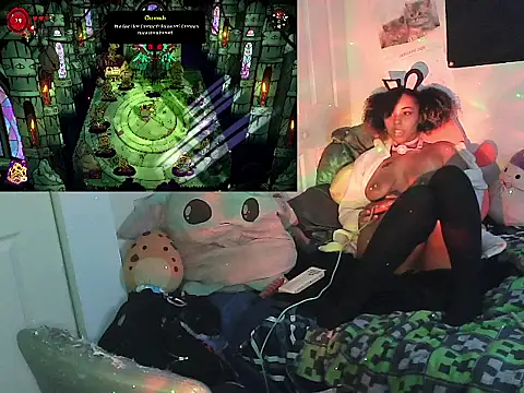 HonneyBunnyXO webcam