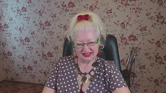 Maya_Mayflower webcam