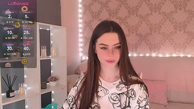 holymiax - HolyMiax's free webcam - UK Sex Cams