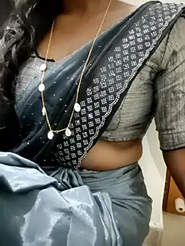 Tamilmallu-duskygirl03 webcam