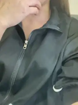 美女Xiaomili8在线直播