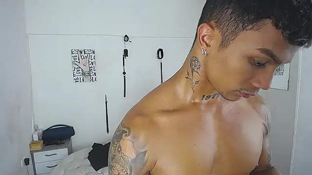 Leonard_Price webcam