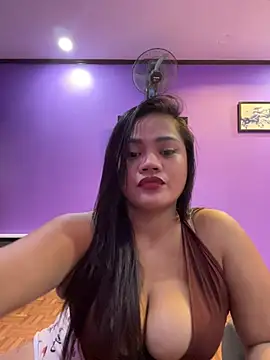 womanforall69 webcam