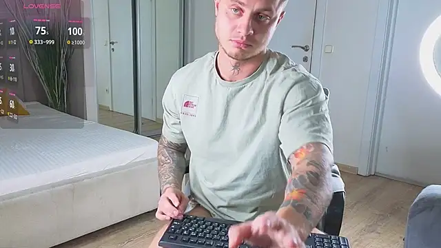 more__than__love webcam