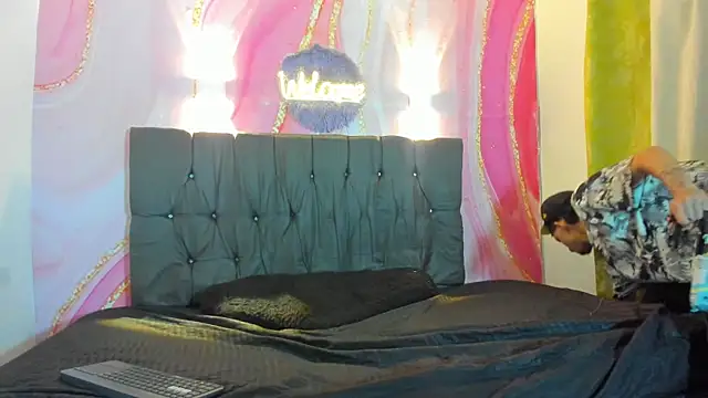 Straight_Guy22 webcam