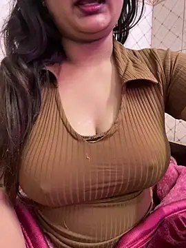 Curvy_Anaya webcam