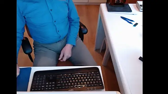 dutchpornking (M grandpa) - A new car. Can we manage it?