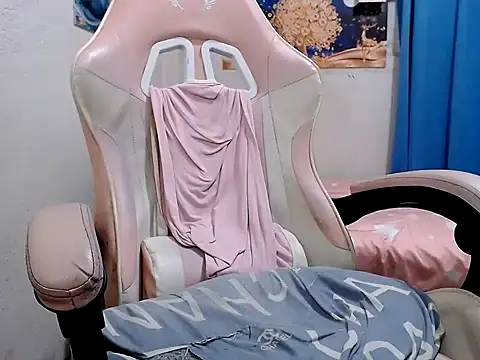 Mistress_Bigcockts webcam