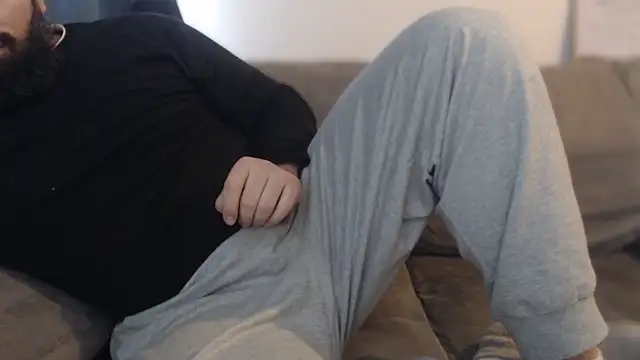 hugemachohandsome webcam