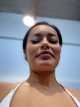 Risky_Workouts webcam