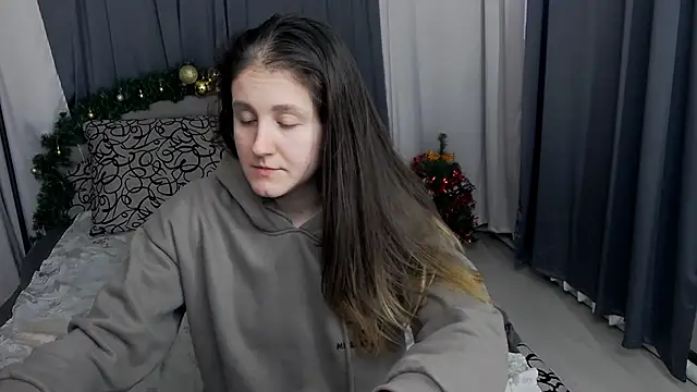 Holliy_Cooper webcam