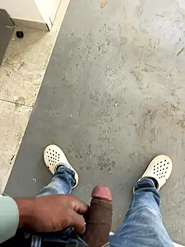 deshi_boybig (M young) - Phone