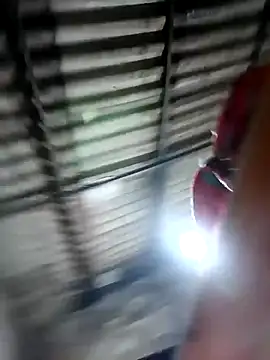 pretty-haert - Pretty-haert's free webcam